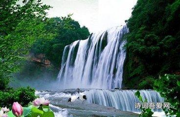 彩虹生日蛋糕